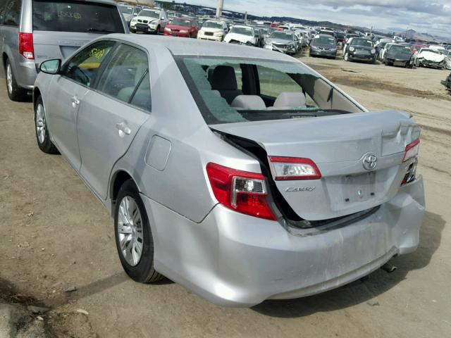 4T4BF1FK3CR264432 - 2012 TOYOTA CAMRY SILVER photo 3