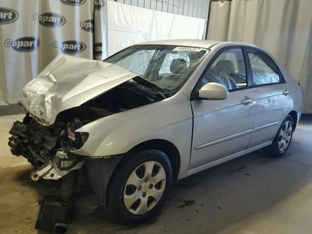 KNAFE121285568396 - 2008 KIA SPECTRA EX SILVER photo 2