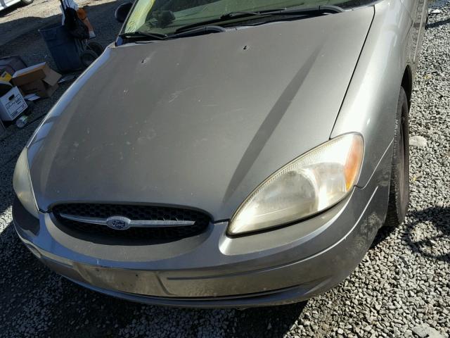 1FAFP52UX2A215262 - 2002 FORD TAURUS LX GRAY photo 9