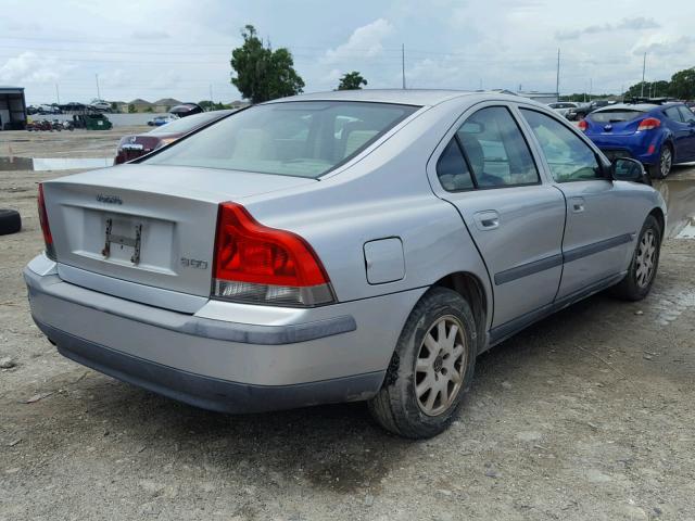 YV1RS61R412018700 - 2001 VOLVO S60 SILVER photo 4