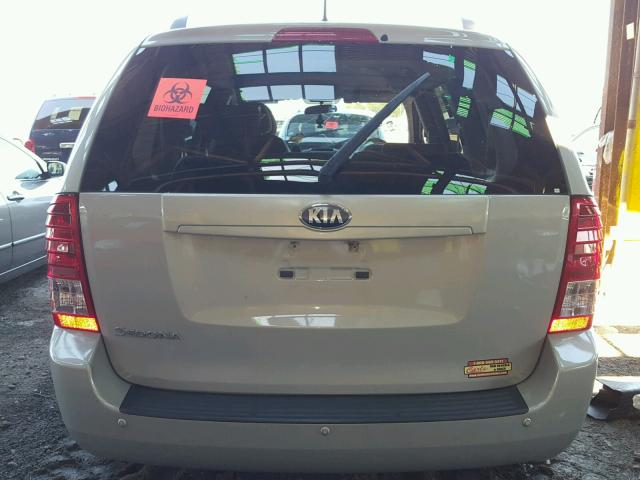 KNDMG4C73E6547586 - 2014 KIA SEDONA SILVER photo 9