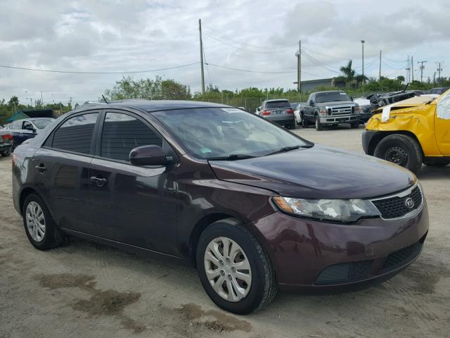 KNAFU4A25B5442247 - 2011 KIA FORTE EX MAROON photo 1