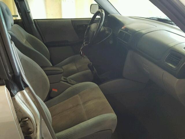 JF1SF65601G701773 - 2001 SUBARU FORESTER S 银色 照片 5