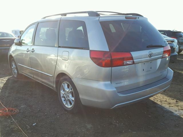 5TDZA22C54S012980 - 2004 TOYOTA SIENNA XLE SILVER photo 3