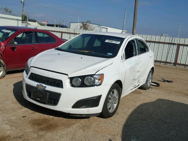 1G1JC5SH9D4151065 - 2013 CHEVROLET SONIC LT WHITE photo 2