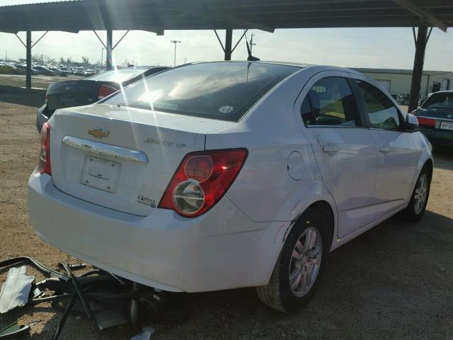 1G1JC5SH9D4151065 - 2013 CHEVROLET SONIC LT WHITE photo 4