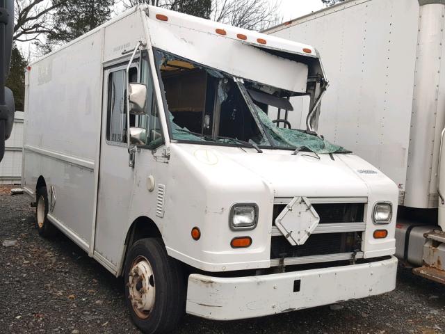 4UZAANBW64CN46785 - 2004 FREIGHTLINER CHASSIS M WHITE photo 1