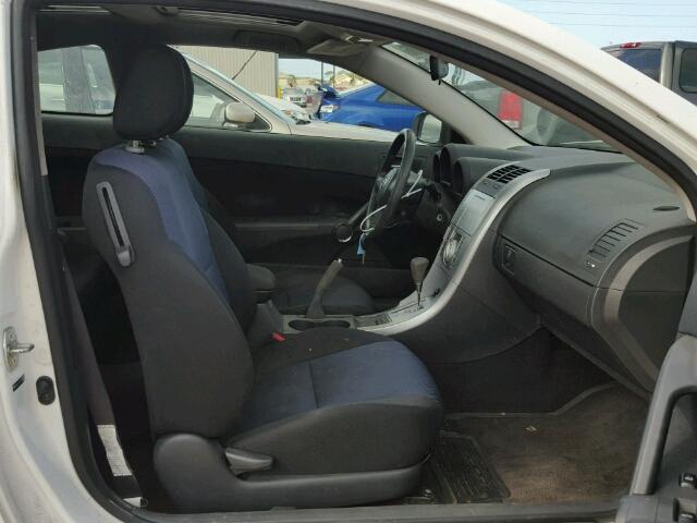 JTKDE177150005932 - 2005 TOYOTA SCION TC 白色 照片 5