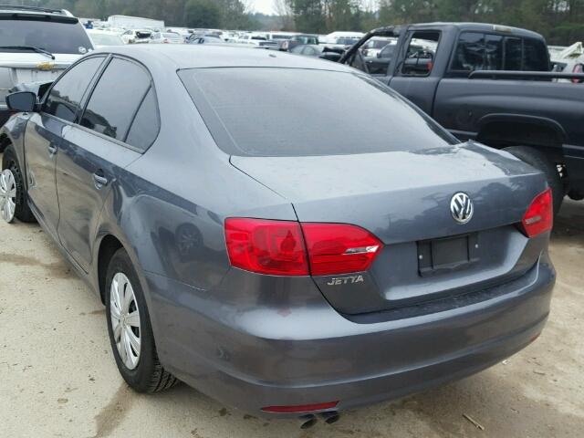 3VW2K7AJ8DM379574 - 2013 VOLKSWAGEN JETTA BASE GRAY photo 3