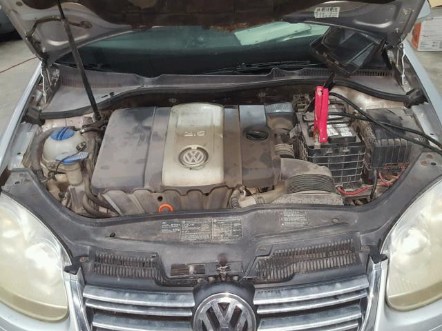 3VWDF71K15M634640 - 2005 VOLKSWAGEN NEW JETTA SILVER photo 7