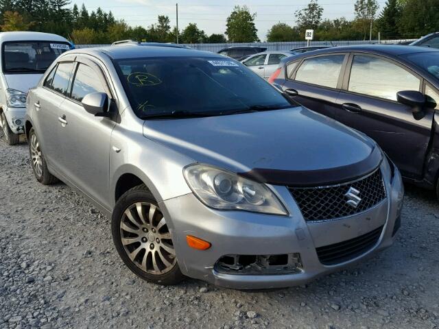 JS2RE9A33B6110505 - 2011 SUZUKI KIZASHI SE GRAY photo 1