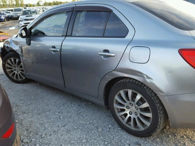 JS2RE9A33B6110505 - 2011 SUZUKI KIZASHI SE GRAY photo 9