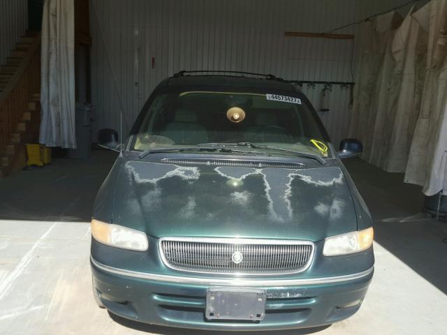 1C4GP64L1VB332493 - 1997 CHRYSLER TOWN & COU GREEN photo 9