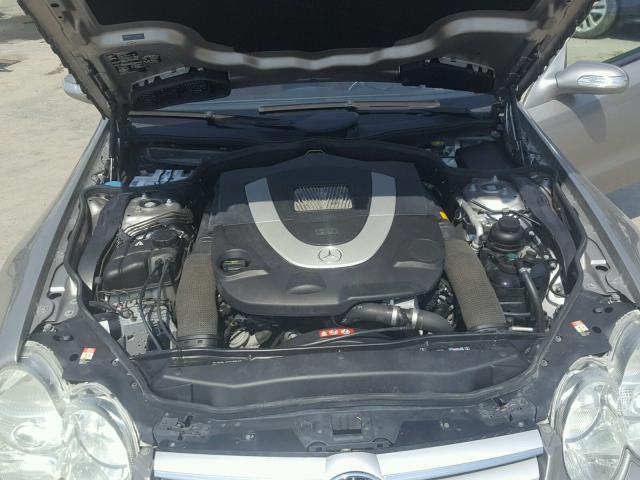 WDBSK71F17F118871 - 2007 MERCEDES-BENZ SL 550 SILVER photo 7