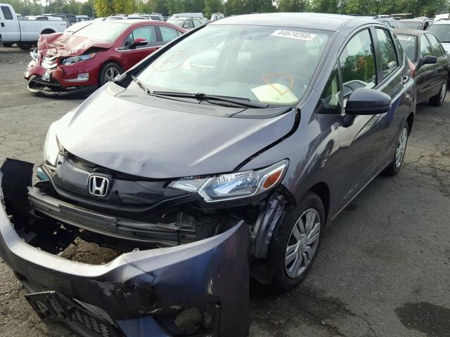 3HGGK5H57FM723342 - 2015 HONDA FIT LX GRAY photo 2