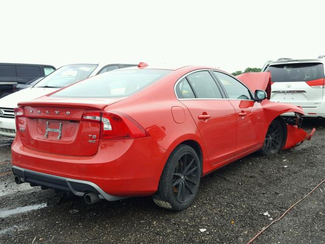 YV1902FH9C2115215 - 2012 VOLVO S60 T6 RED photo 4