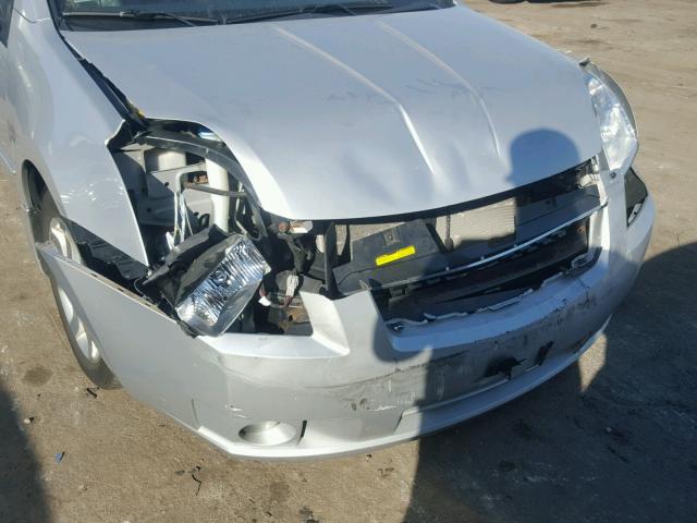 3N1AB61E78L685000 - 2008 NISSAN SENTRA 2.0 SILVER photo 9