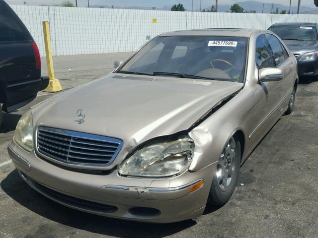 WDBNG70JX2A254121 - 2002 MERCEDES-BENZ S 430 GOLD photo 2