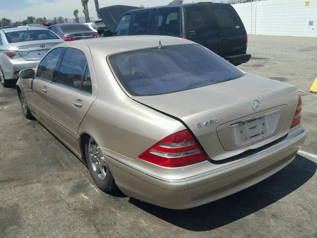 WDBNG70JX2A254121 - 2002 MERCEDES-BENZ S 430 GOLD photo 3