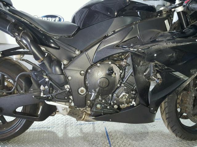 JYARN23Y2CA002817 - 2012 YAMAHA YZFR1 C BLACK photo 7