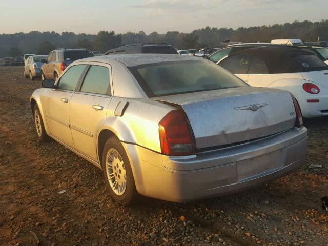 2C3KA43R47H618553 - 2007 CHRYSLER 300 SILVER photo 3