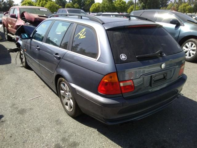 WBAAW33461ET42380 - 2001 BMW 325 IT GRAY photo 3