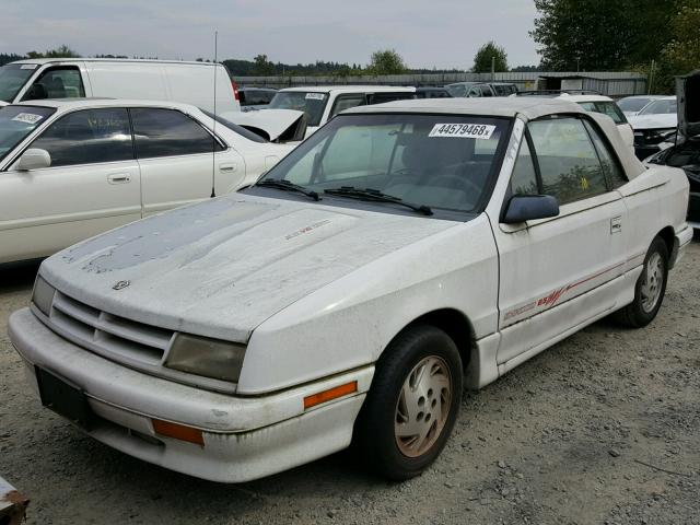 3B3XP6536NT279384 - 1992 DODGE SHADOW ES WHITE photo 2