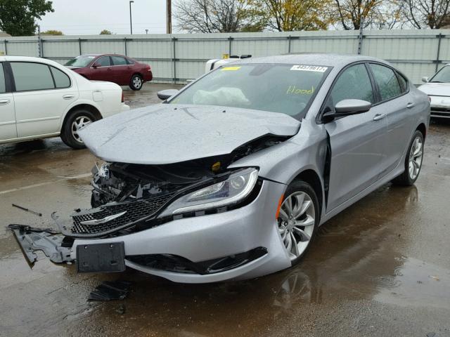 1C3CCCBG7FN518526 - 2015 CHRYSLER 200 S SILVER photo 2