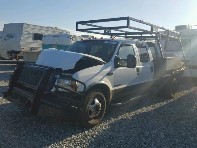 1FTWW32F72EB14305 - 2002 FORD F350 WHITE photo 2