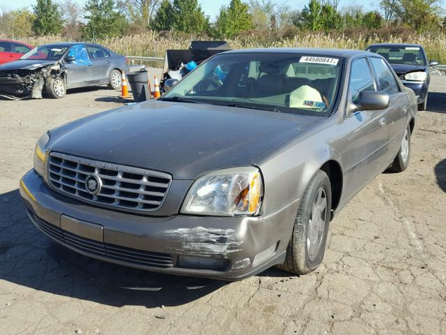 1G6KF5796YU239584 - 2000 CADILLAC DEVILLE DT BROWN photo 2