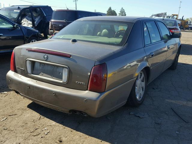 1G6KF5796YU239584 - 2000 CADILLAC DEVILLE DT BROWN photo 4