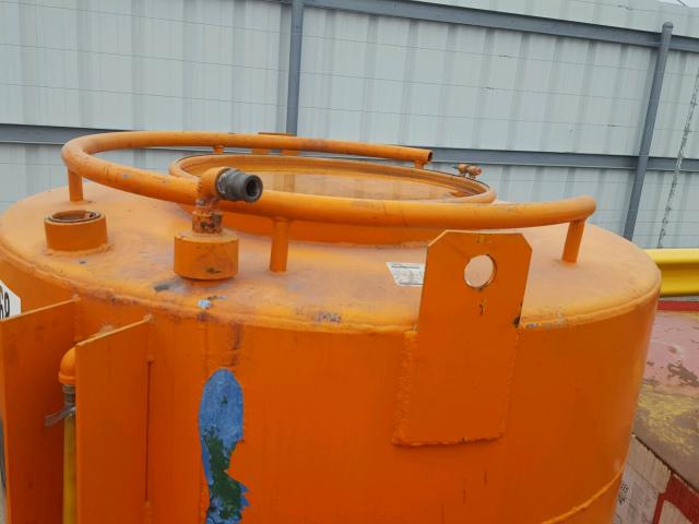 PE17 - 2013 FUEL TANK 345G ORANGE photo 7