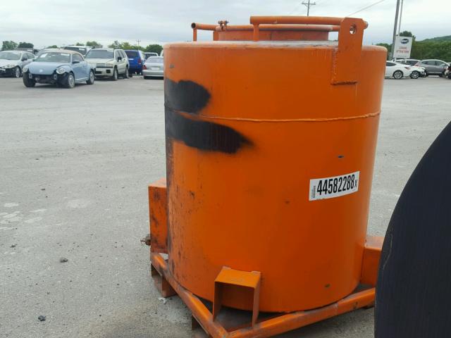 PE18 - 2013 FUEL TANK 345G ORANGE photo 5