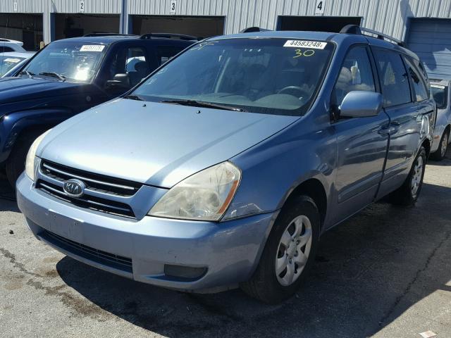 KNDMB233466095617 - 2006 KIA SEDONA EX BLUE photo 2