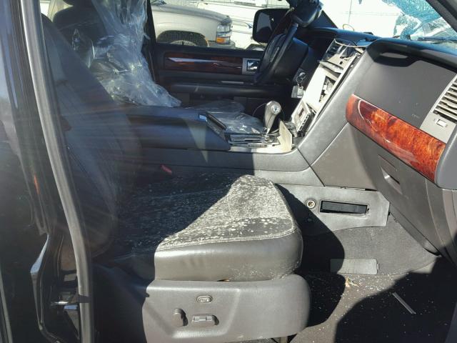 5LMFU27586LJ22083 - 2006 LINCOLN NAVIGATOR BLACK photo 5