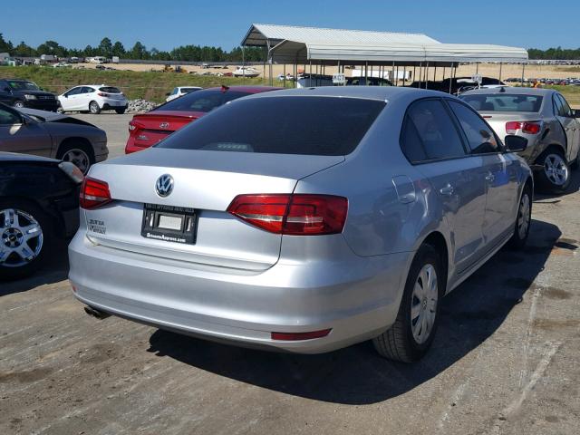 3VW2K7AJ1FM346838 - 2015 VOLKSWAGEN JETTA BASE 银色 照片 4