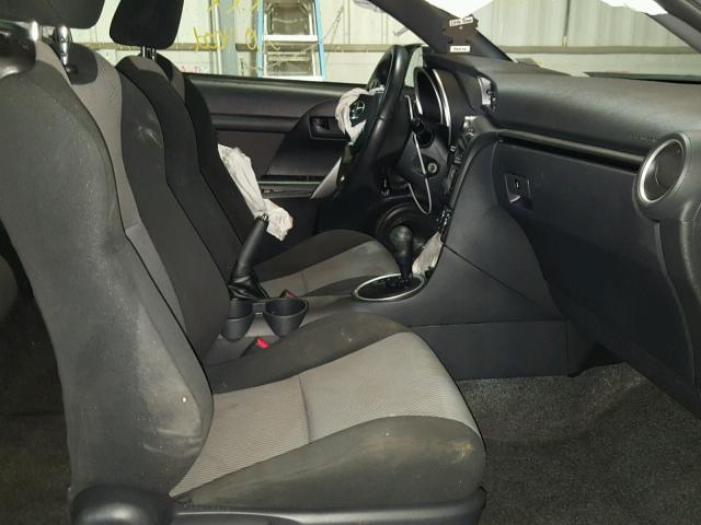 JTKJF5C7XE3068748 - 2014 TOYOTA SCION TC 灰色 照片 5
