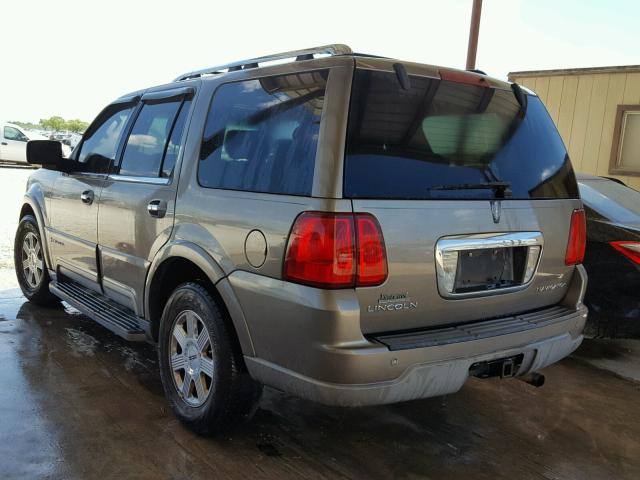 5LMFU27RX3LJ04795 - 2003 LINCOLN NAVIGATOR 银色 照片 3