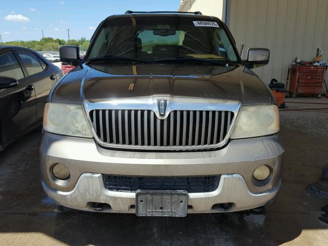 5LMFU27RX3LJ04795 - 2003 LINCOLN NAVIGATOR 银色 照片 9