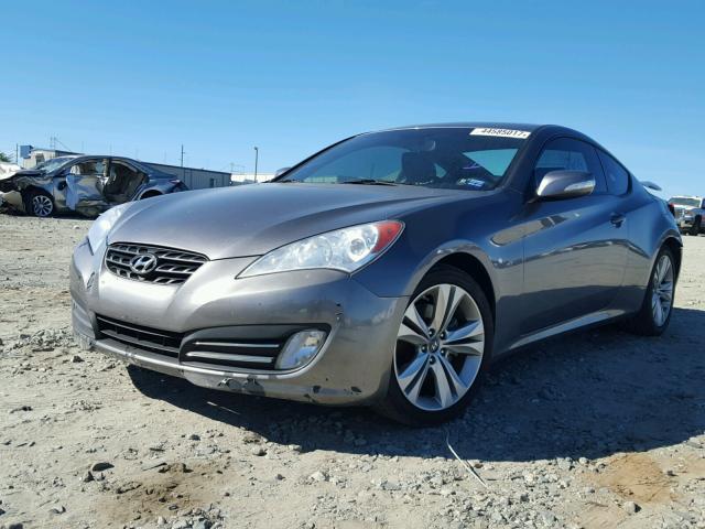 KMHHU6KH2CU065681 - 2012 HYUNDAI GENESIS CO SILVER photo 2