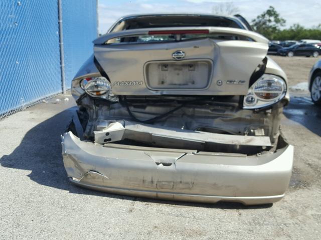 JN1CA31AX1T305754 - 2001 NISSAN MAXIMA TAN photo 9