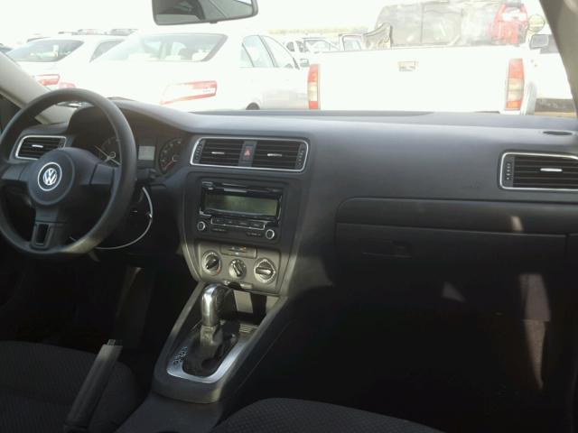 3VW2K7AJ1EM230781 - 2014 VOLKSWAGEN JETTA BASE 石墨色 照片 9