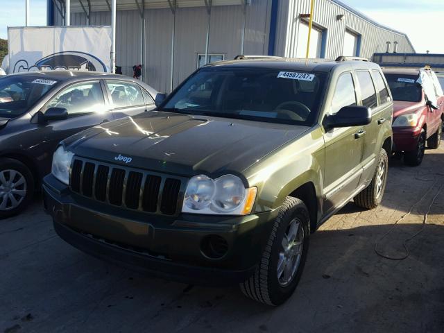 1J8HS48P67C572908 - 2007 JEEP GRAND CHER GREEN photo 2