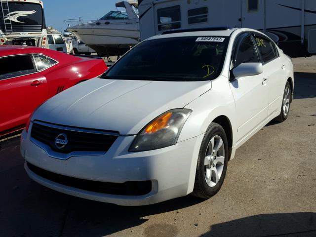 1N4AL21E98N469898 - 2008 NISSAN ALTIMA WHITE photo 2