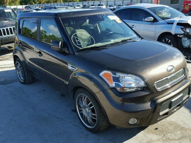 KNDJT2A24B7316020 - 2011 KIA SOUL BROWN photo 1