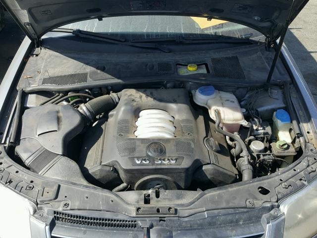 WVWWH63B14E083496 - 2004 VOLKSWAGEN PASSAT GLX 蓝色 照片 7