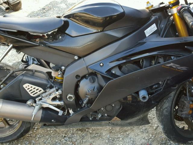 JYARJ16E38A000119 - 2008 YAMAHA YZFR6 BLACK photo 7