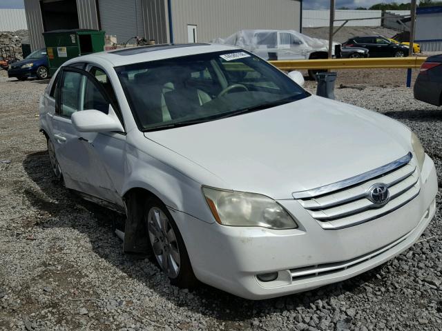 4T1BK36B86U087785 - 2006 TOYOTA AVALON XL WHITE photo 1