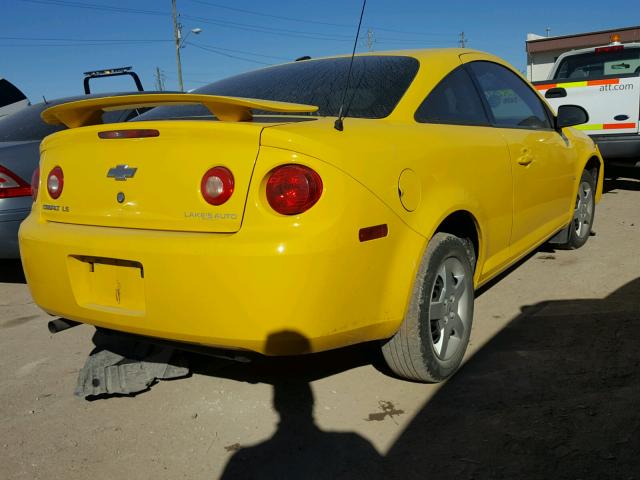 1G1AK15FX67880182 - 2006 CHEVROLET COBALT YELLOW photo 4