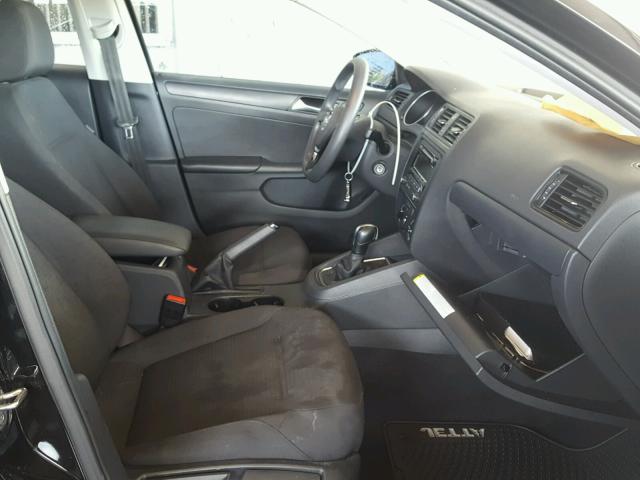 3VW2K7AJ1FM413650 - 2015 VOLKSWAGEN JETTA BASE Սև լուսանկար 5